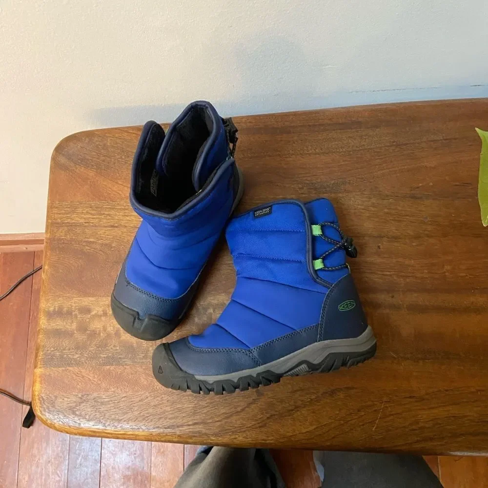 Keen Kids Blue and Black Snow Boots